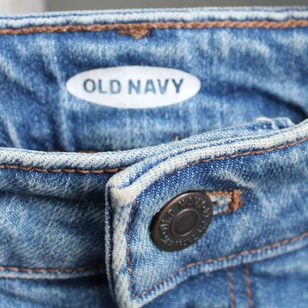 Old Navy Blue High-Waisted Button-Fly Frayed-Hem Jean Denim Mini Skirt Size 6 - Picture 3 of 6